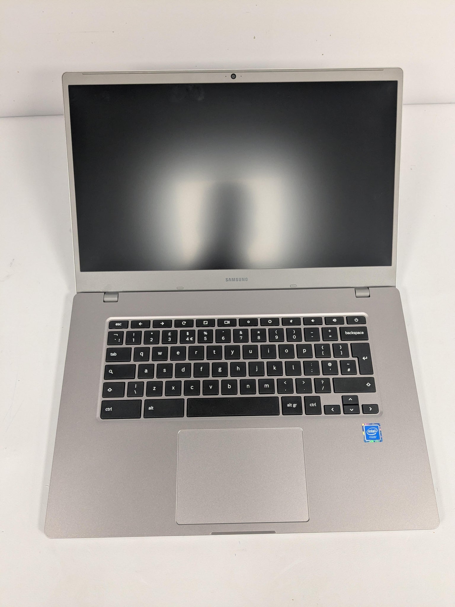 SAMSUNG XE350XBA Chromebook 4