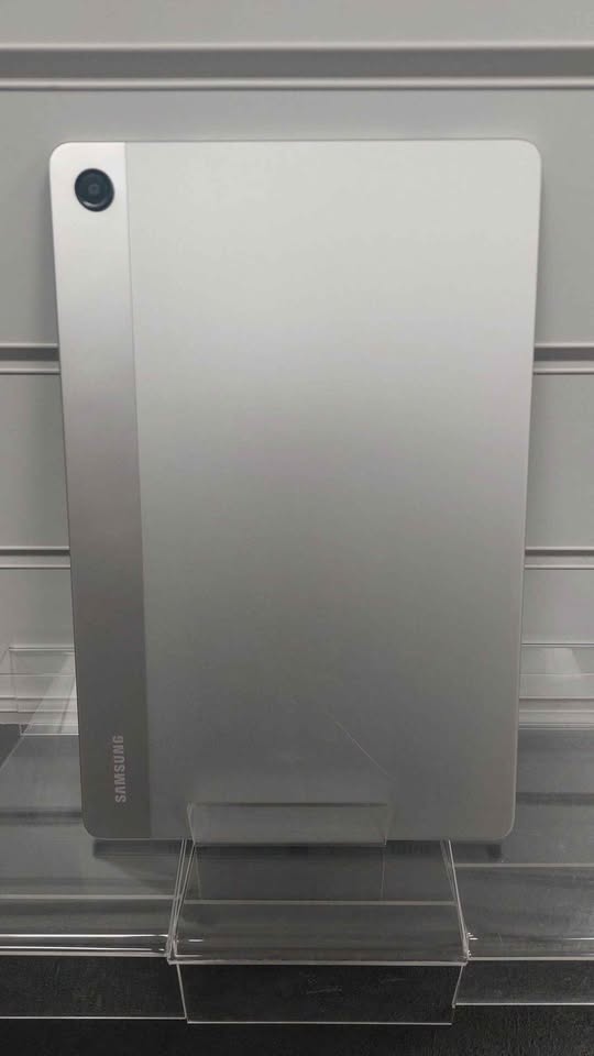 Samsung Galaxy Tab A9 plus (sim-X210) 11" 64GB Graphite unboxed has some scratches ref pic