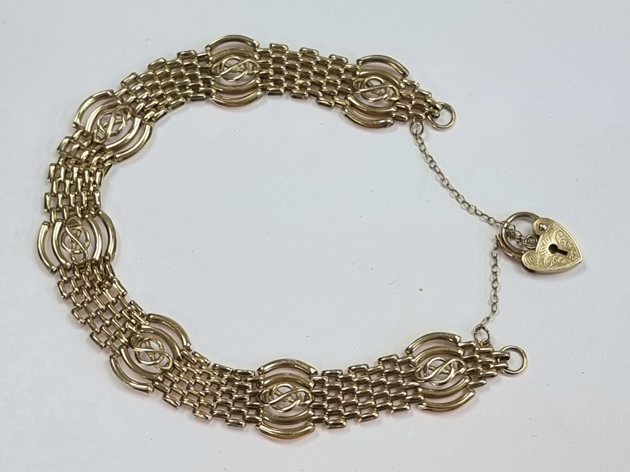 9ct Gold Gate Bracelet
