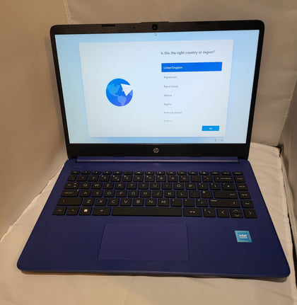 HP Stream Laptop 14s-dq0012na - 14in,  4GB Ram, 128GB SSD,  Intel Celeron N4120 Blue