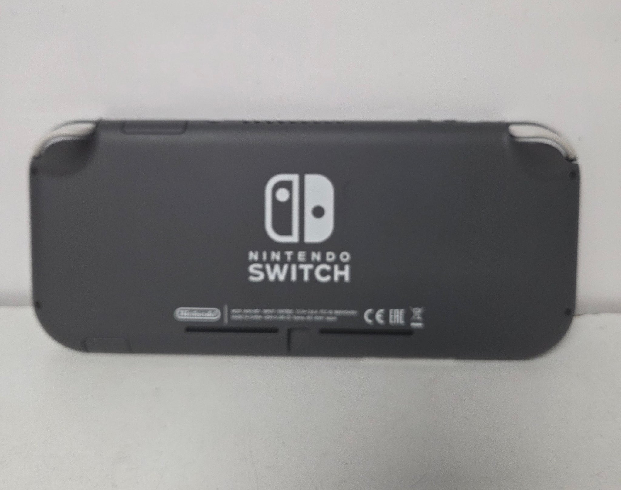 Nintendo Switch Lite Console & 1 Game