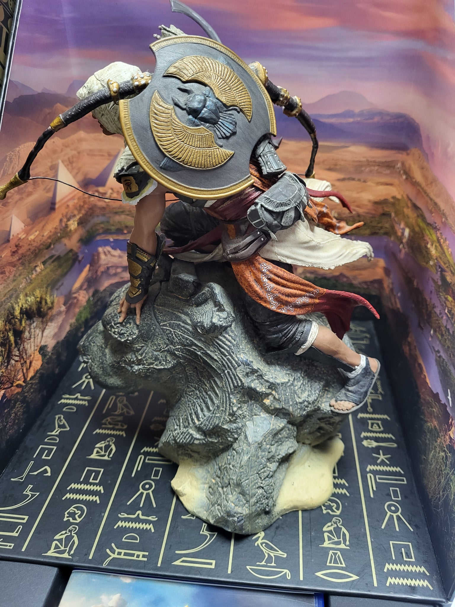 Bayek Statue - Assassins Creed PS4