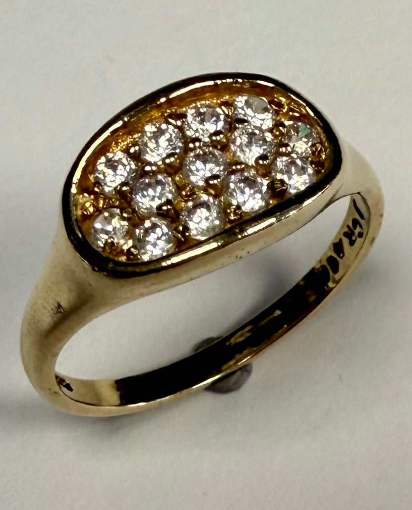 9ct Gold CZ Ring Size O