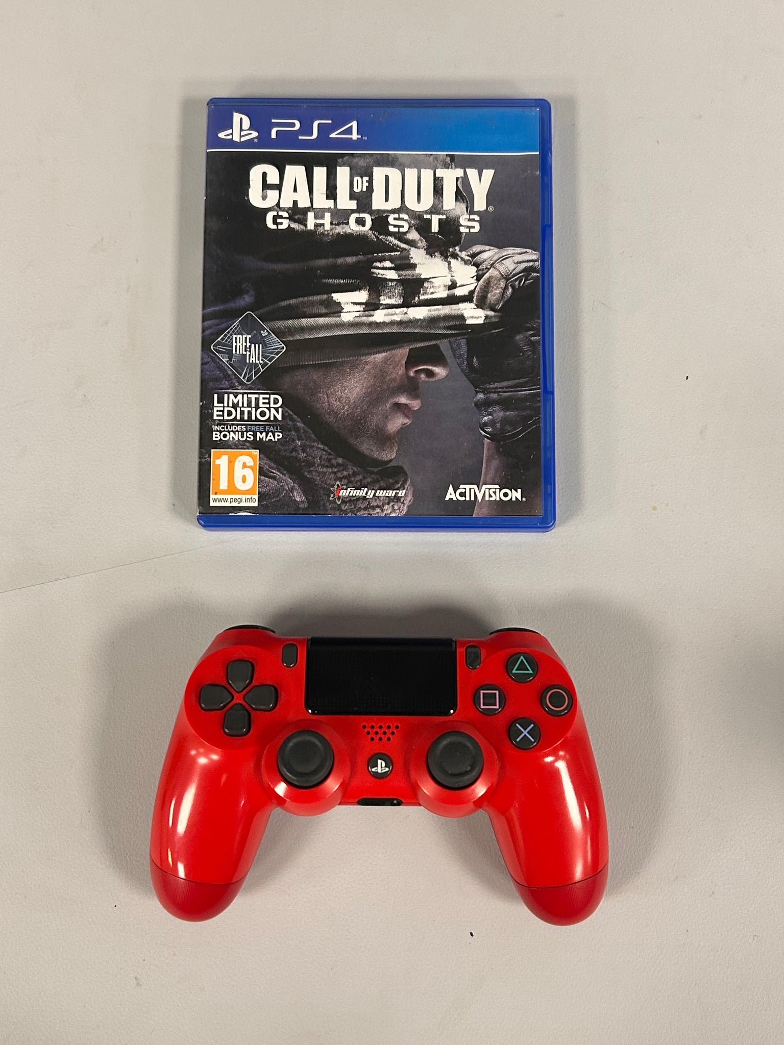 PlayStation 4 Console Package