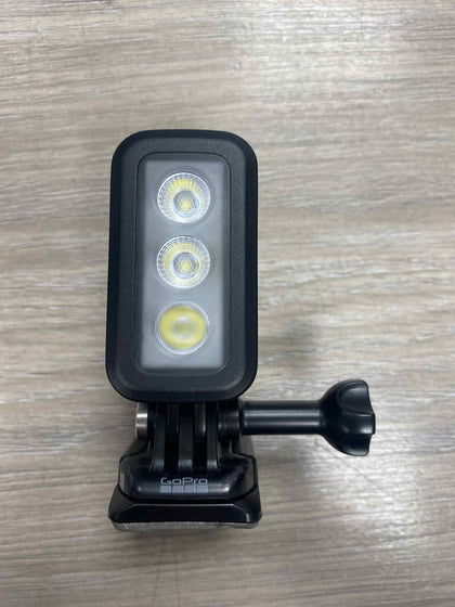 GO PRO LIGHT ACCESSORY