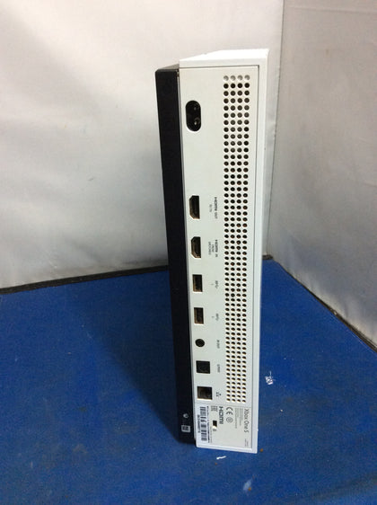 Xbox One S Console / No Pad