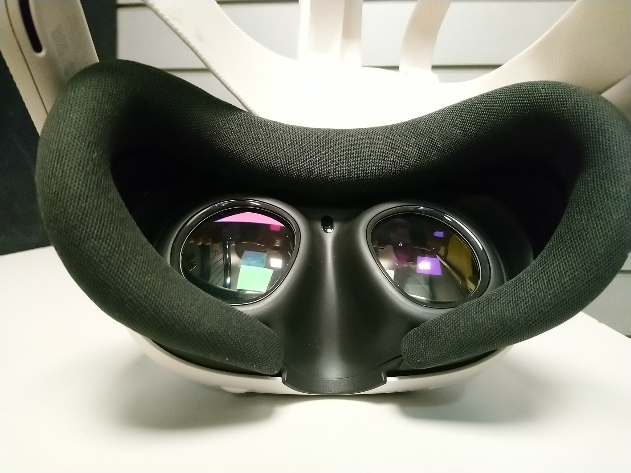 Meta Quest 3 512GB | Highest Storage Mixed Reality Headset with Controllers and Power Adapter | Powerful Performance & High-Resolution Passthrough