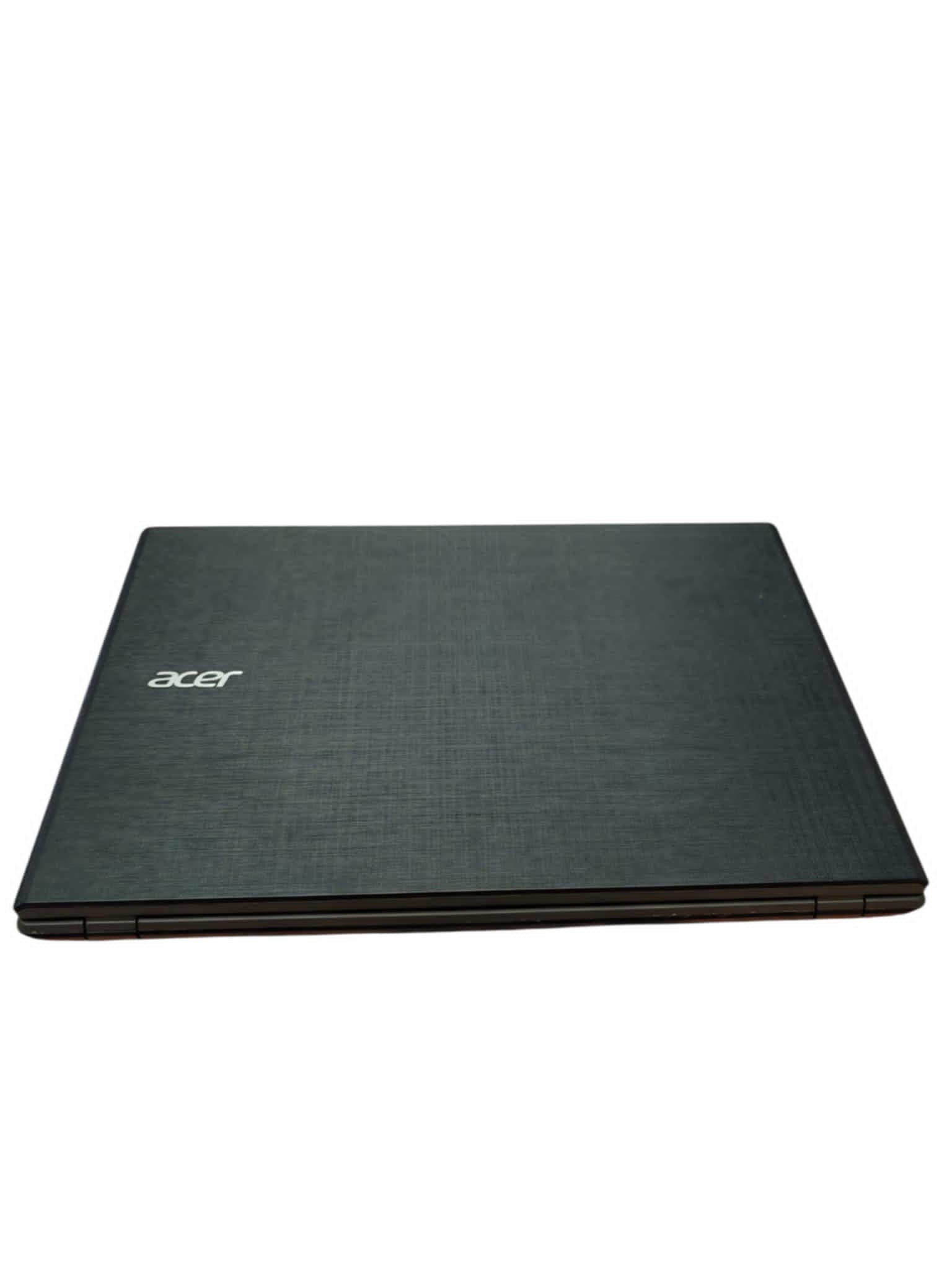 Acer Aspire E15 - 500GB - i3 - 8GB