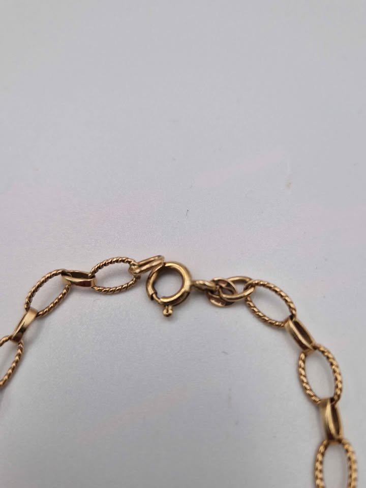 9ct Yellow Gold Fancy Link Bracelet - 8" Long - 3.58 Grams