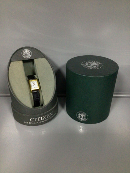 CITIZEN ECO DRIVE WOMENS WATCH (BLACK LEATHER STRAP).