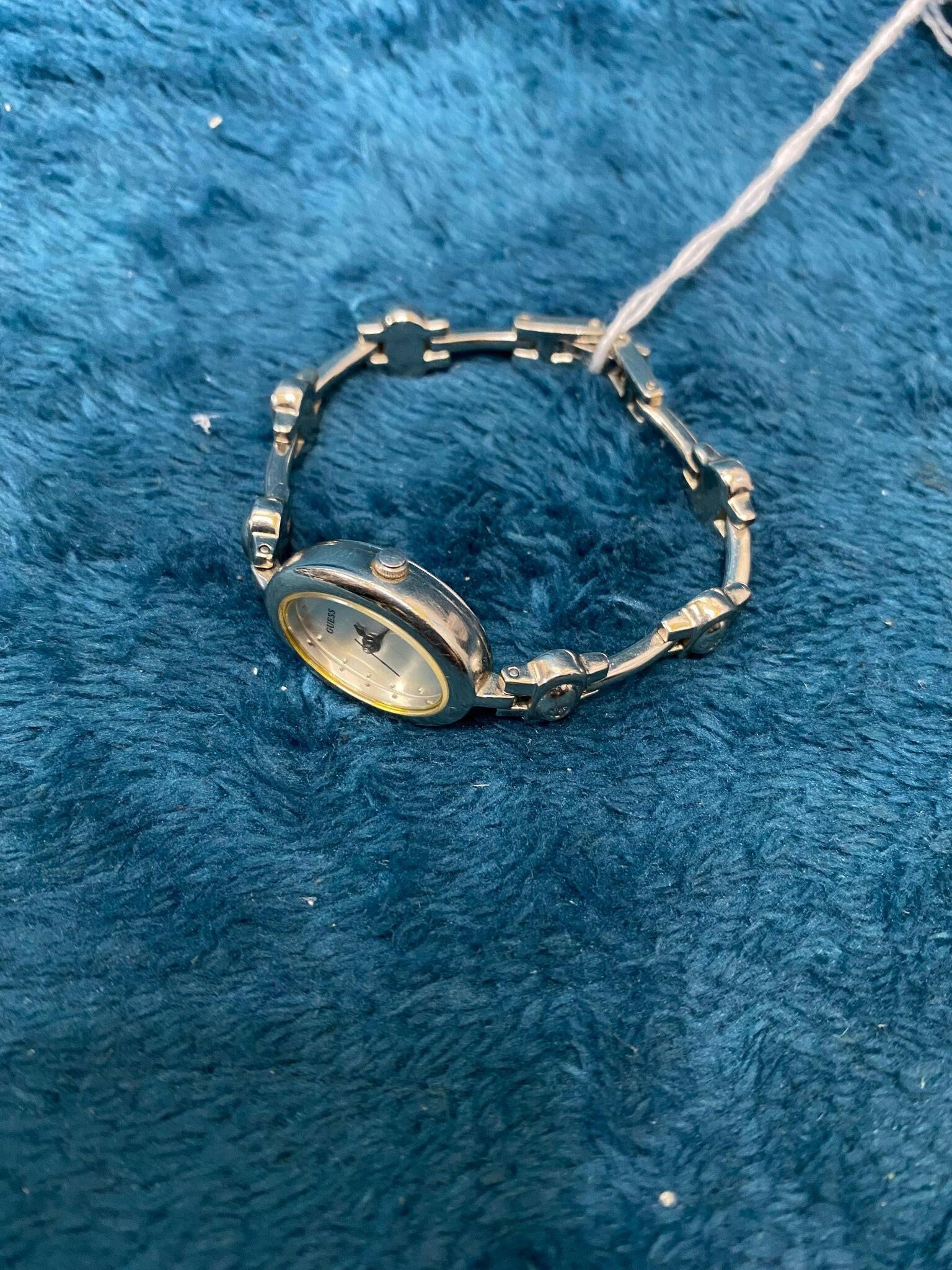 Guess watch (small)