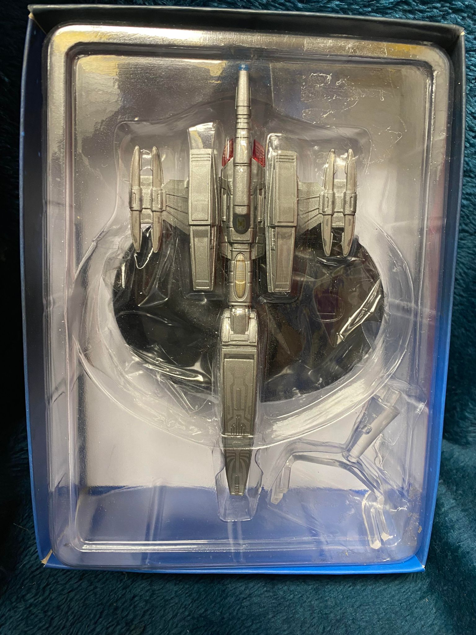 Star Trek - The Official Starships Collection - BATTLE CRUISER model & magazine