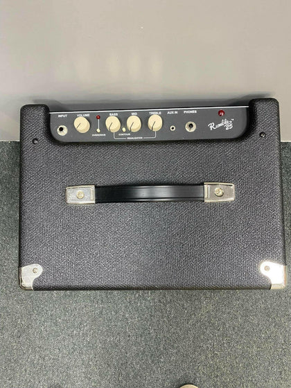 Fender Rumble 25 70W.
