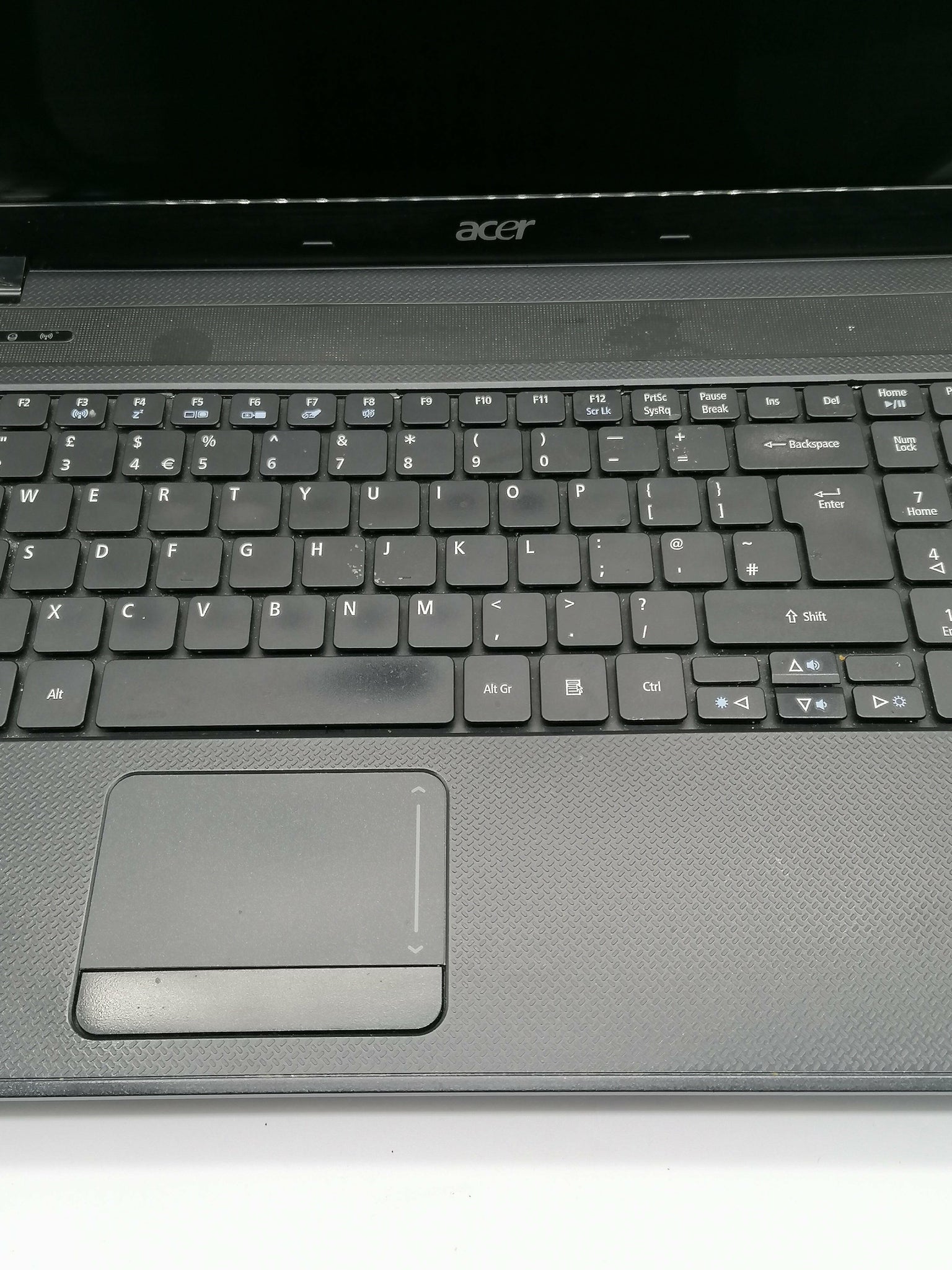 Acer Aspire 3 15.6" 300GB Laptop - Black