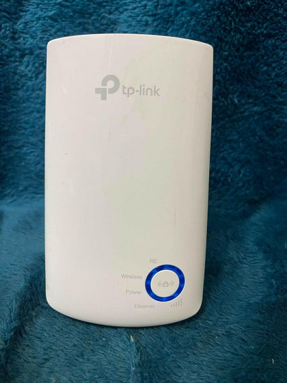 TP LINK WIFI RANGE EXTENDER.