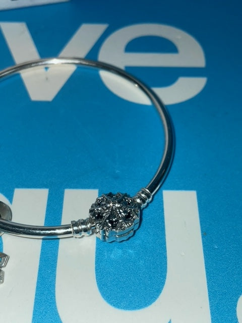 Pandora bracelet sale snowflake clasp