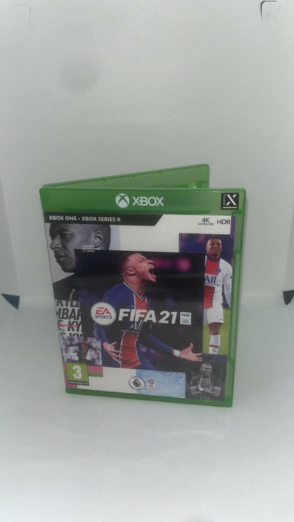 XBOX ONE FIFA 21.