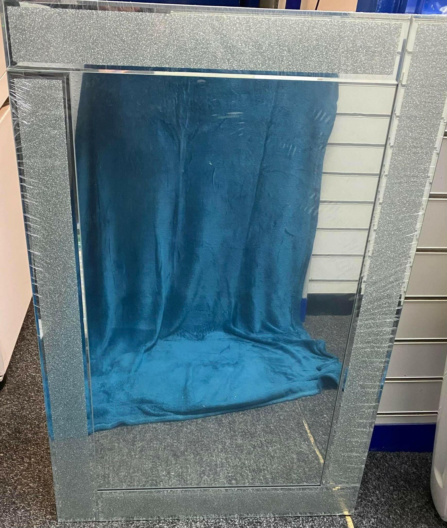 60 X 90CM MIRROR