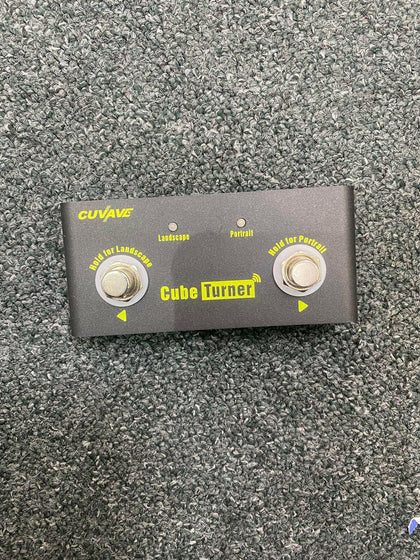 Cuvave cube turner.