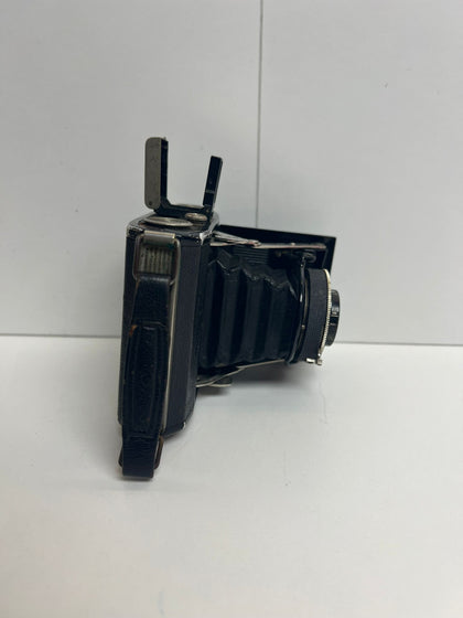 Zeiss - Ikon Camera.