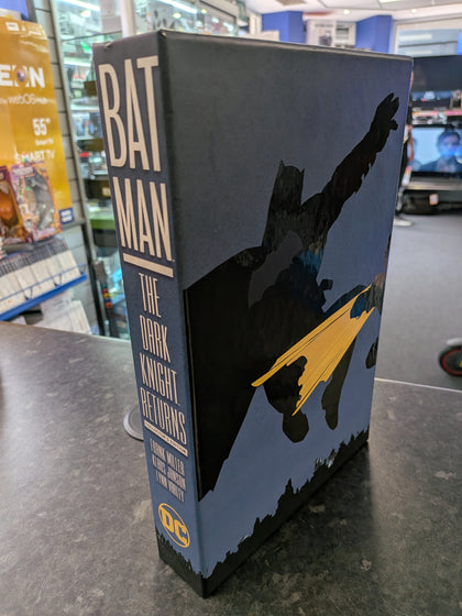 DC Batman (The Dark Knight Returns) Book Set