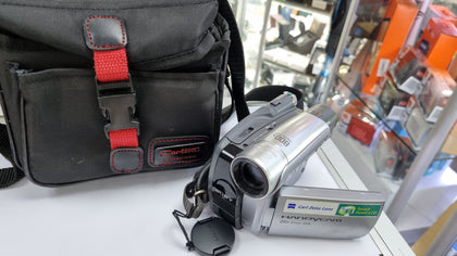 Sony DCR HC27E CAMCORDER LEYLAND