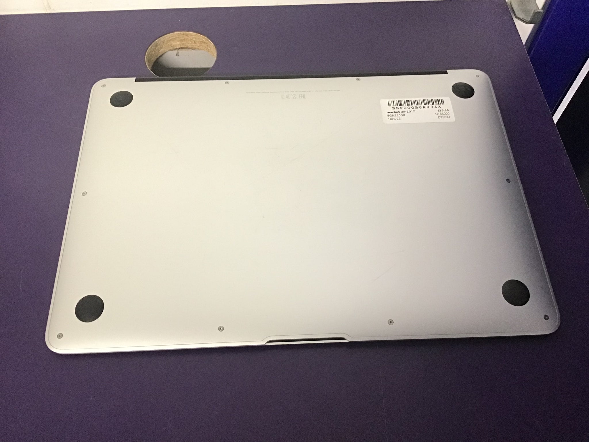 Apple 13-inch MacBook Air - Silver | Cash Generator Apple 13-inch MacBook Air - Silver | Cash Generator