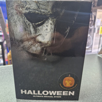 BRAND NEW NECA HALLOWEEN MICHAEL MYERS FIGURE PRESTON STORE.