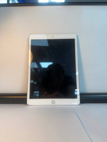 Apple iPad 7th Gen (A2197) 10.2