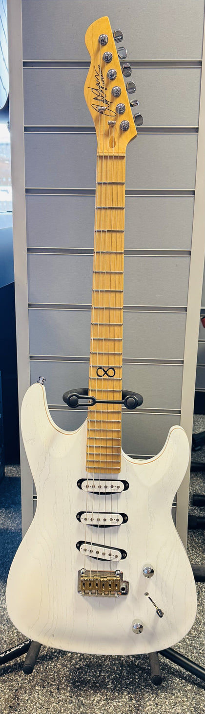 Chapman ML1 Pro Traditional 2018 Satin White Dove