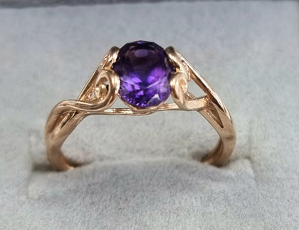 9ct Yellow Gold Ring Purple Stone Size O1/2