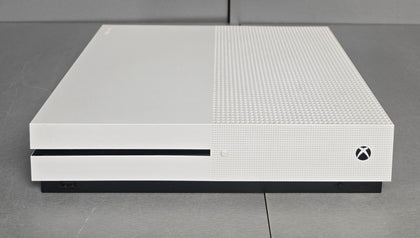 Xbox One S Console, 1TB, White, Unboxed + 3 Games