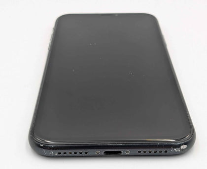 Apple iPhone XR 64GB Black, Unlocked, 81%BH *THIS DOES NOT UPDATE NEW IOS*