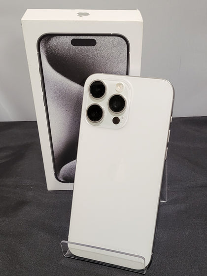 Apple iPhone 15 Pro Max White Titanium, 256GB, Unlocked, 78% Battery Health - Boxed
