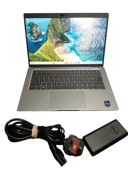 Dell Latitude 5540 / i7-1370P / 16GB Ram / 512GB SSD / 15