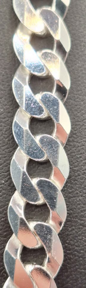 *BRAND NEW* 925 Sterling Silver Curb Chain Necklace - Weight 69.7 Grams - 26