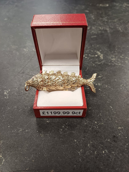 9ct Gold Articulating Fish Pendant 24.88g