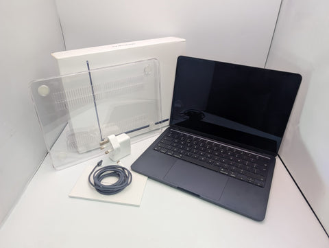 MacBook Air 14,2/M2 (8-CPU 8-GPU)/8GB Ram/256GB SSD/13