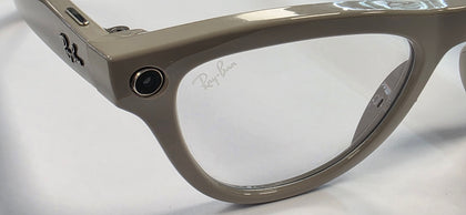Ray-Ban Meta Glasses - Cream