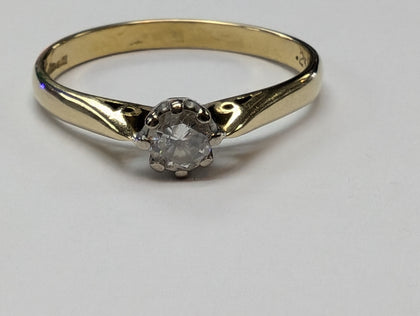 18CT GOLD DIAMOND RING SIZE S PRESTON STORE