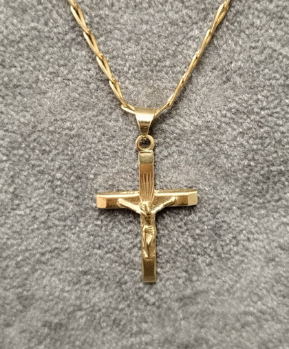 9ct Solid Gold Cross Pendant & 24 Inch Open Curb Chain