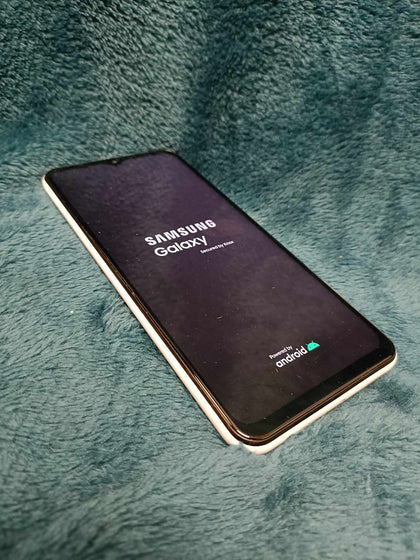 Samsung Galaxy A13 - 64 GB, White - O2