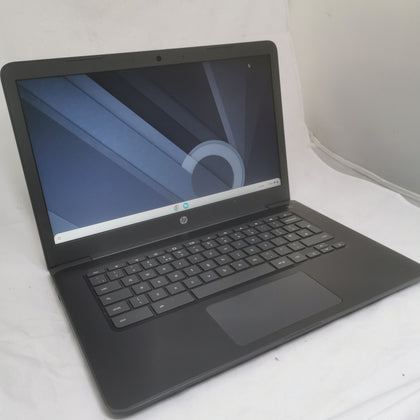 HP Chromebook 14 Dark Grey Laptop / A4-9120C Processor / 4GB Ram / 32GB SSD / 14