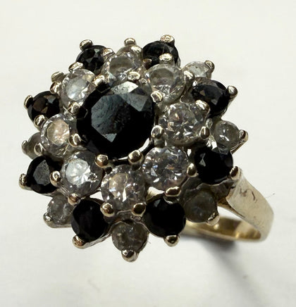 9CT GOLD CZ & SAPPHIRE STYLE CLUSTER RING SIZE N