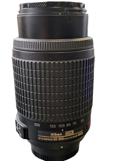 Nikon ed Vr 55-200mm Lens