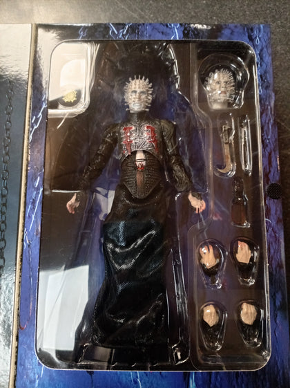 Hellraiser The Ultimate Pinhead Figure