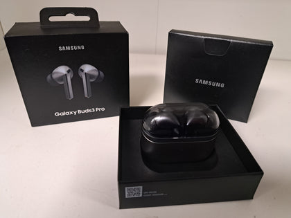 Samsung Galaxy Buds 3 Pro - Silver - Great Yarmouth