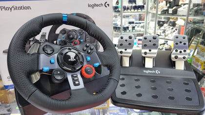Logitech G29 driving force wheel and pedals ps5,ps4,ps3