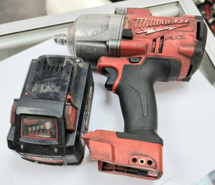 Milwaukee 18V FUEL Brushless 1/2'’ High Torque Impact Wrench