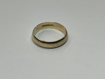 9CT GOLD RING SIZE M 2.4gr